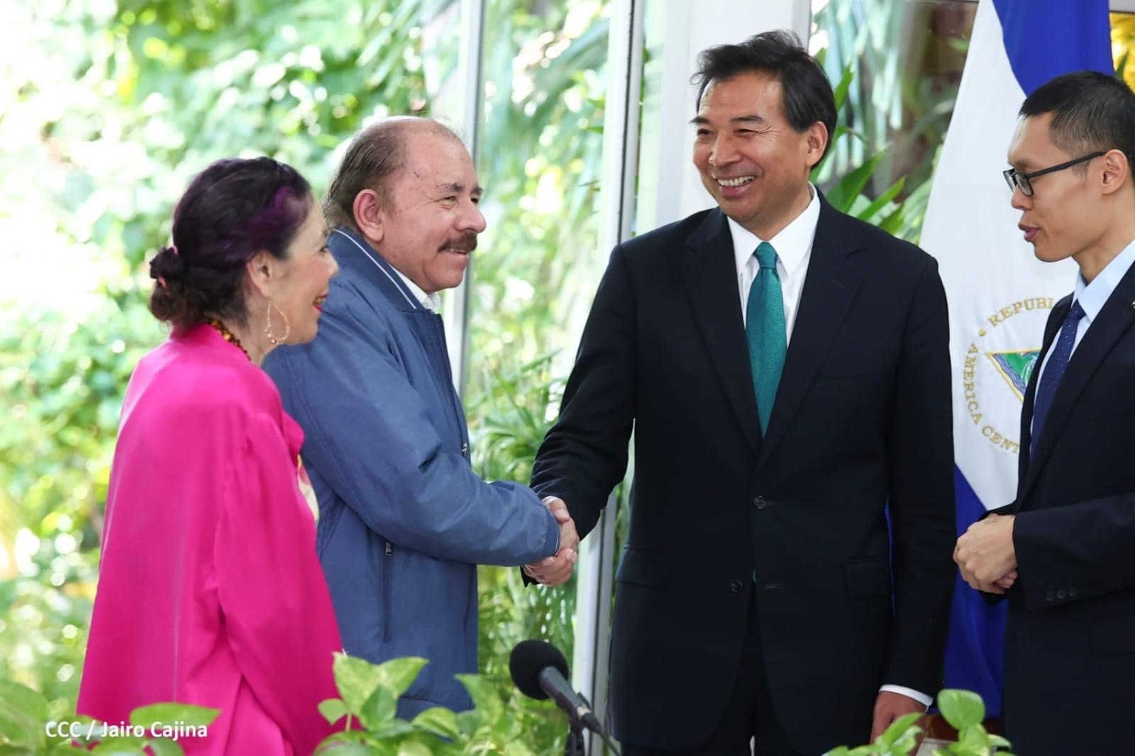 Daniel Ortega met with Luo Zhaohui
