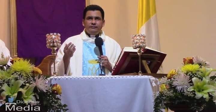 Monseñor Óscar Escoto Salgado