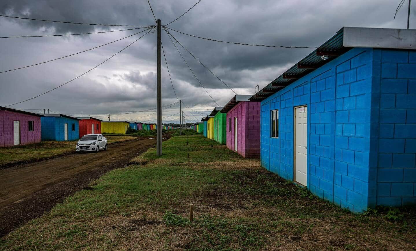 Casas de la urbanización Camino del Río del programa Bismarck Martínez