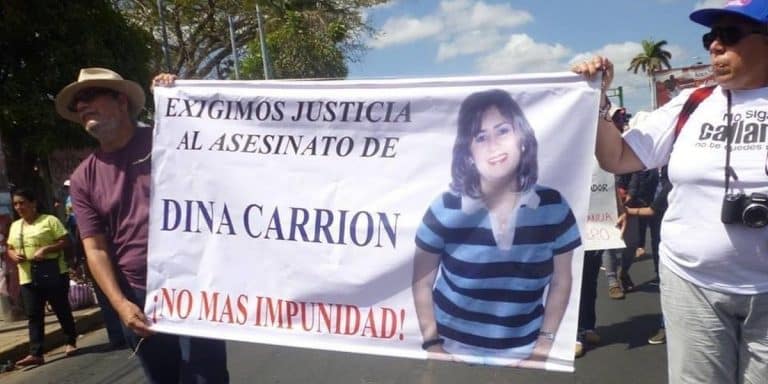 Ciudadanos piden justicia por Dina Carrión