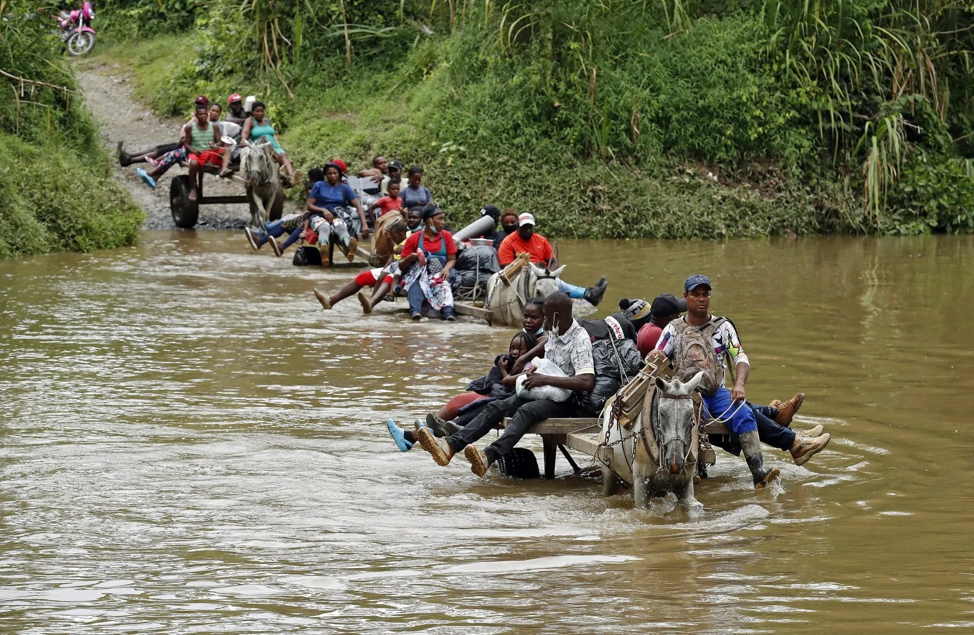 Migrantes en el Darién