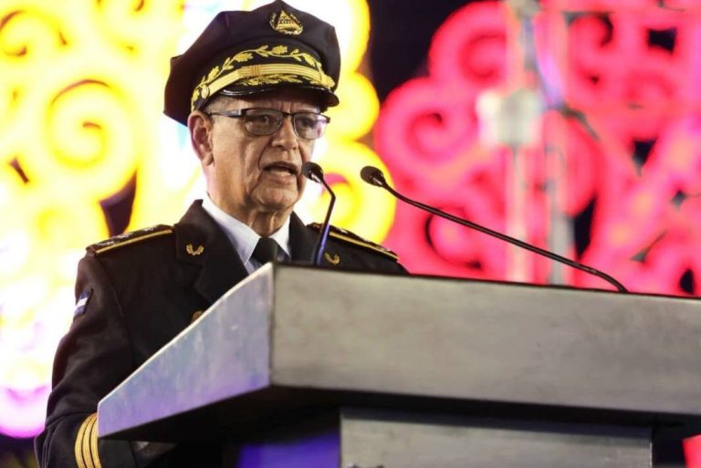 Francisco Díaz, director de la Policía