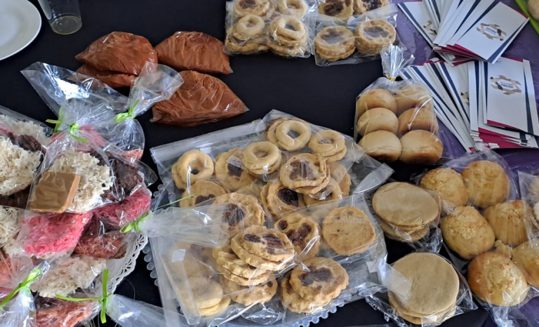 Comida, bebidas y dulces nicaragüenses.