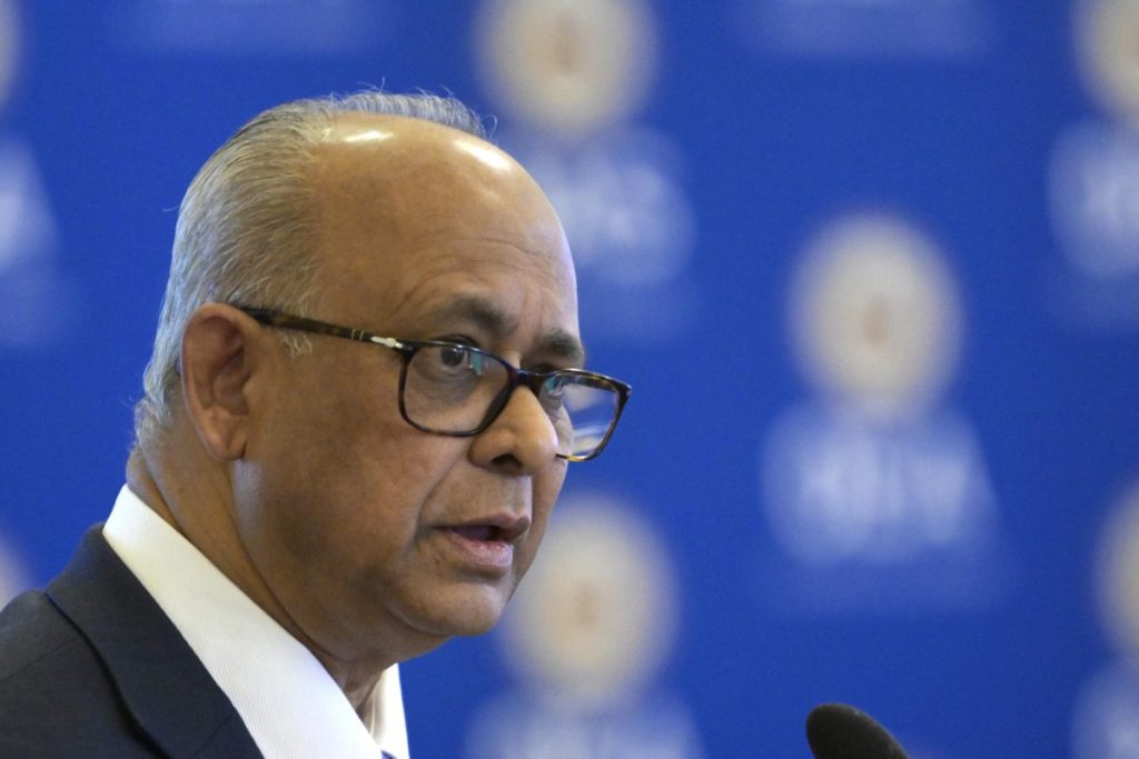 Albert Ramdin OEA