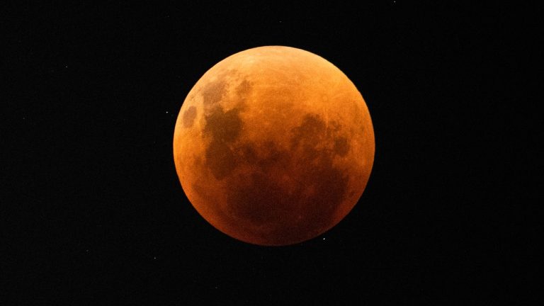 Eclipse total de luna roja