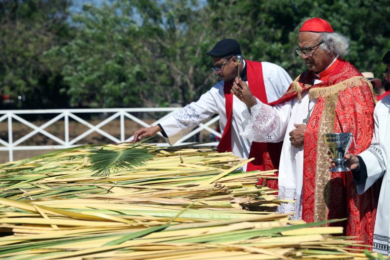 Procesión de Domingo de Ramos en Managua 2025