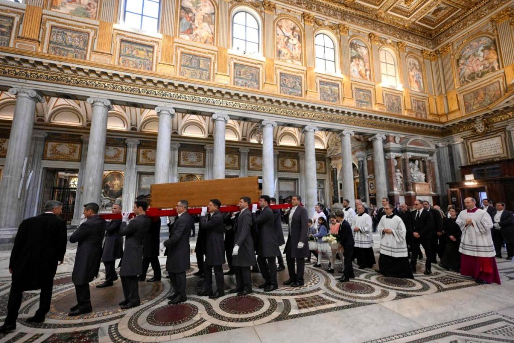 Funeral y entierro del papa Francisco.