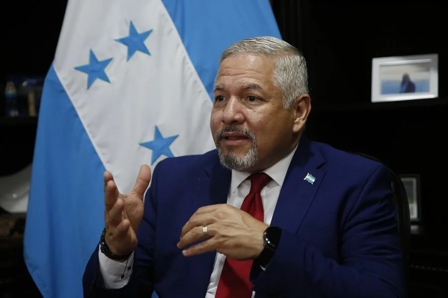 Enrique Reina