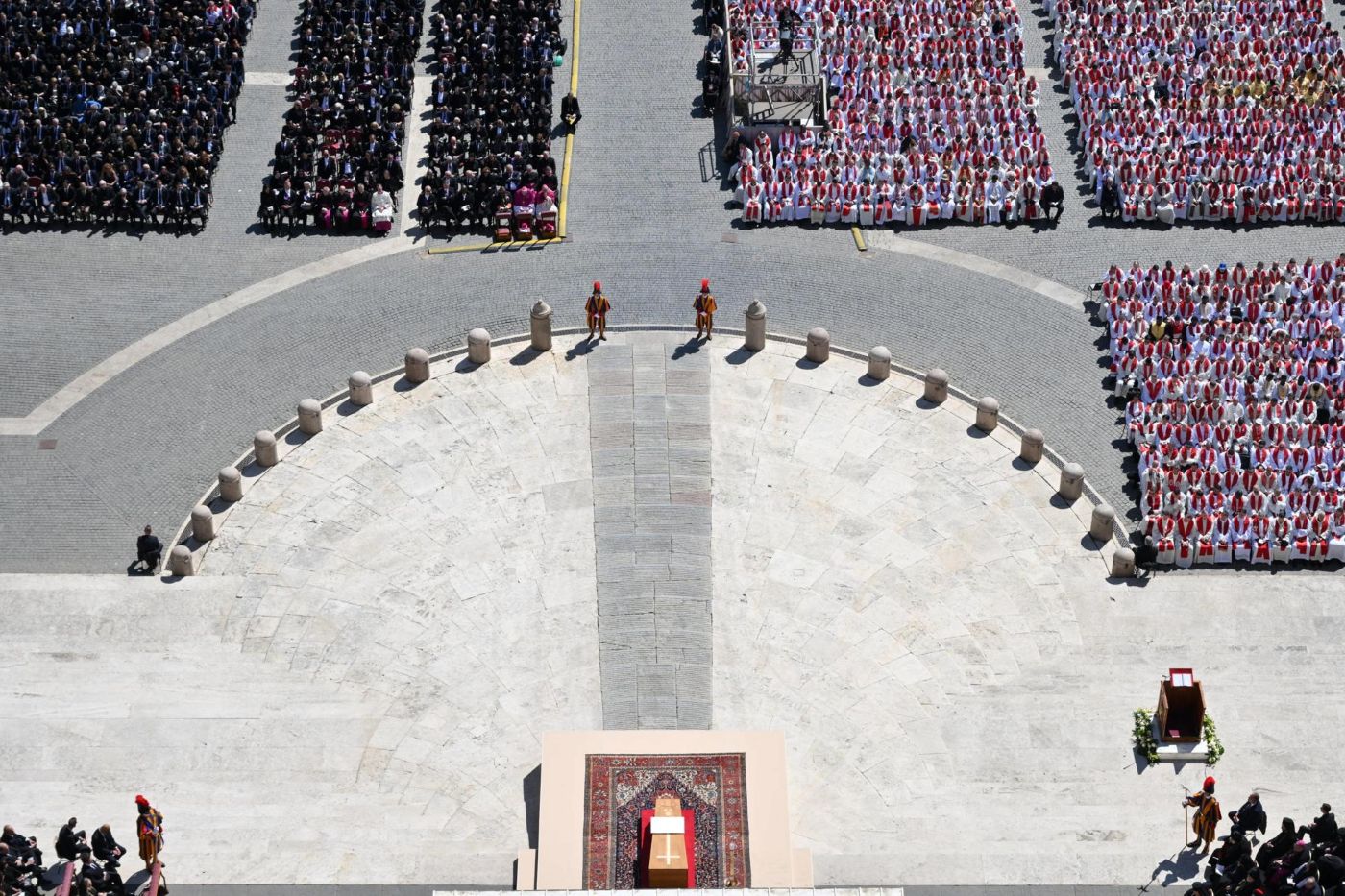 Funeral y entierro del papa Francisco.