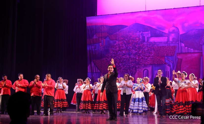 Presentación de artistas de Nicaragua