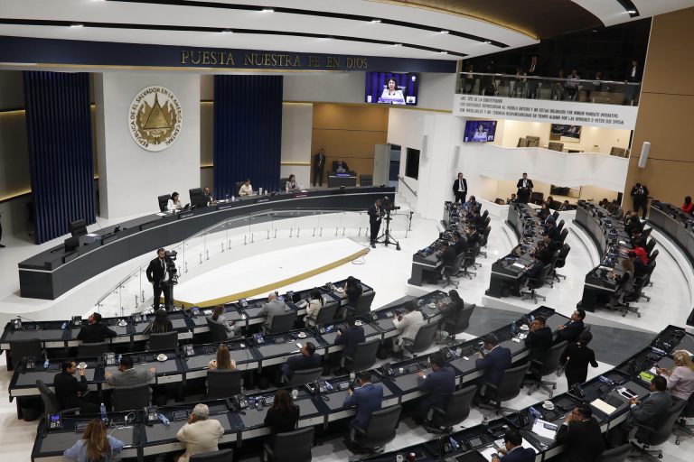 Asamblea El Salvador reelección indefinida