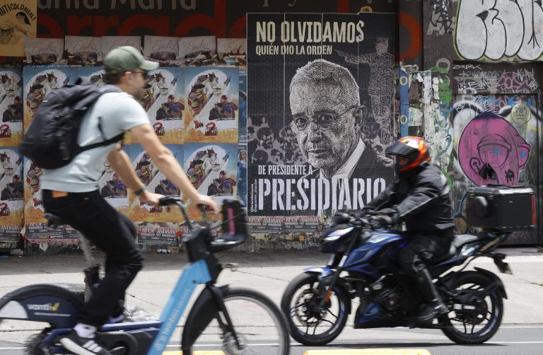 Álvaro Uribe