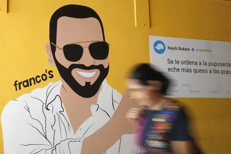 Mural alusivo al presidente salvadoreño, Nayib Bukele.
