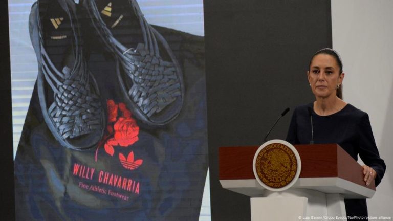 adidas disculpa méxico. DW