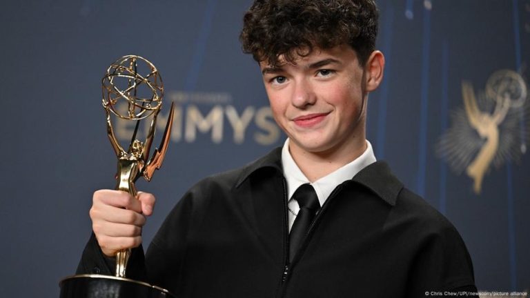 Adolescencia arrasa en Premios Emmy