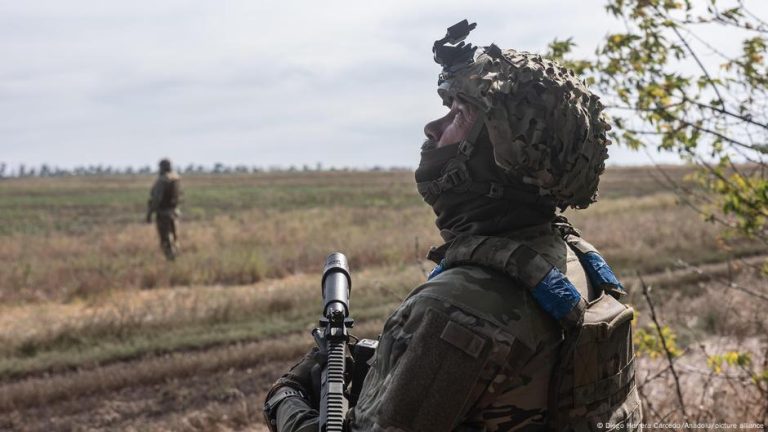 soldado ucrania rusia guerra _ FOTO DW