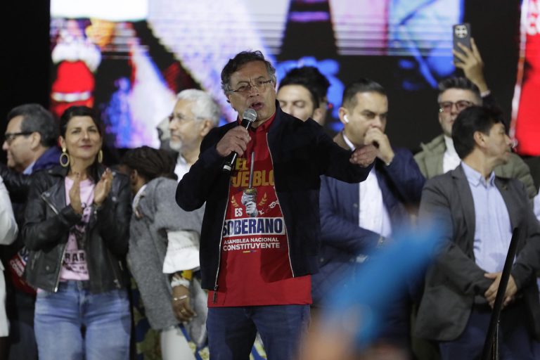 Petro sanciones financieras