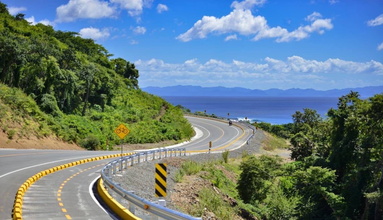 Primer tramo de la Carretera Costanera en Nicaragua