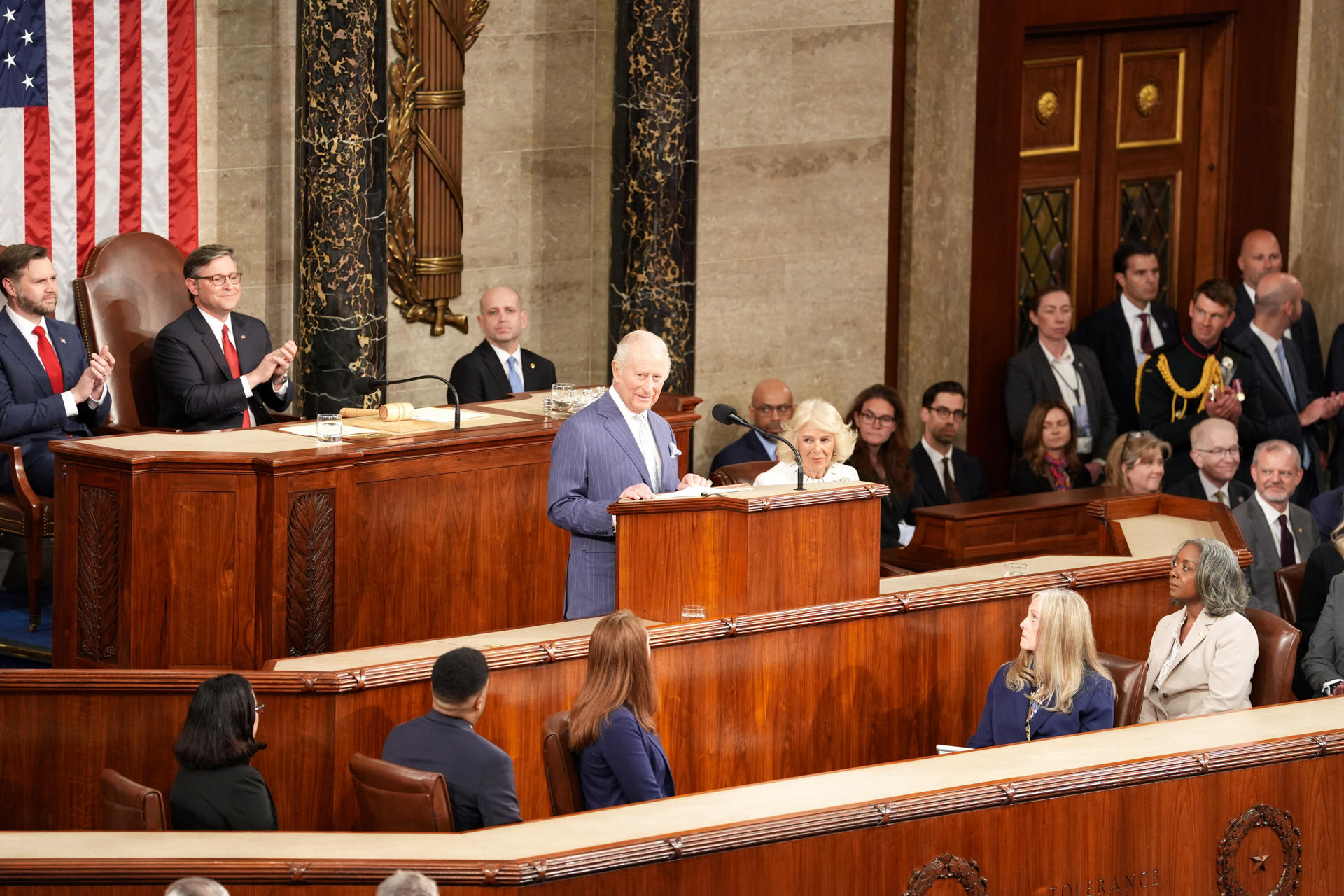 El rey Carlos III del Reino Unido habla en el Congreso de los Estados Unidos.