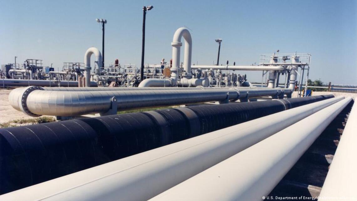 Reservas mundiales de petróleo al límite por guerra con Irán