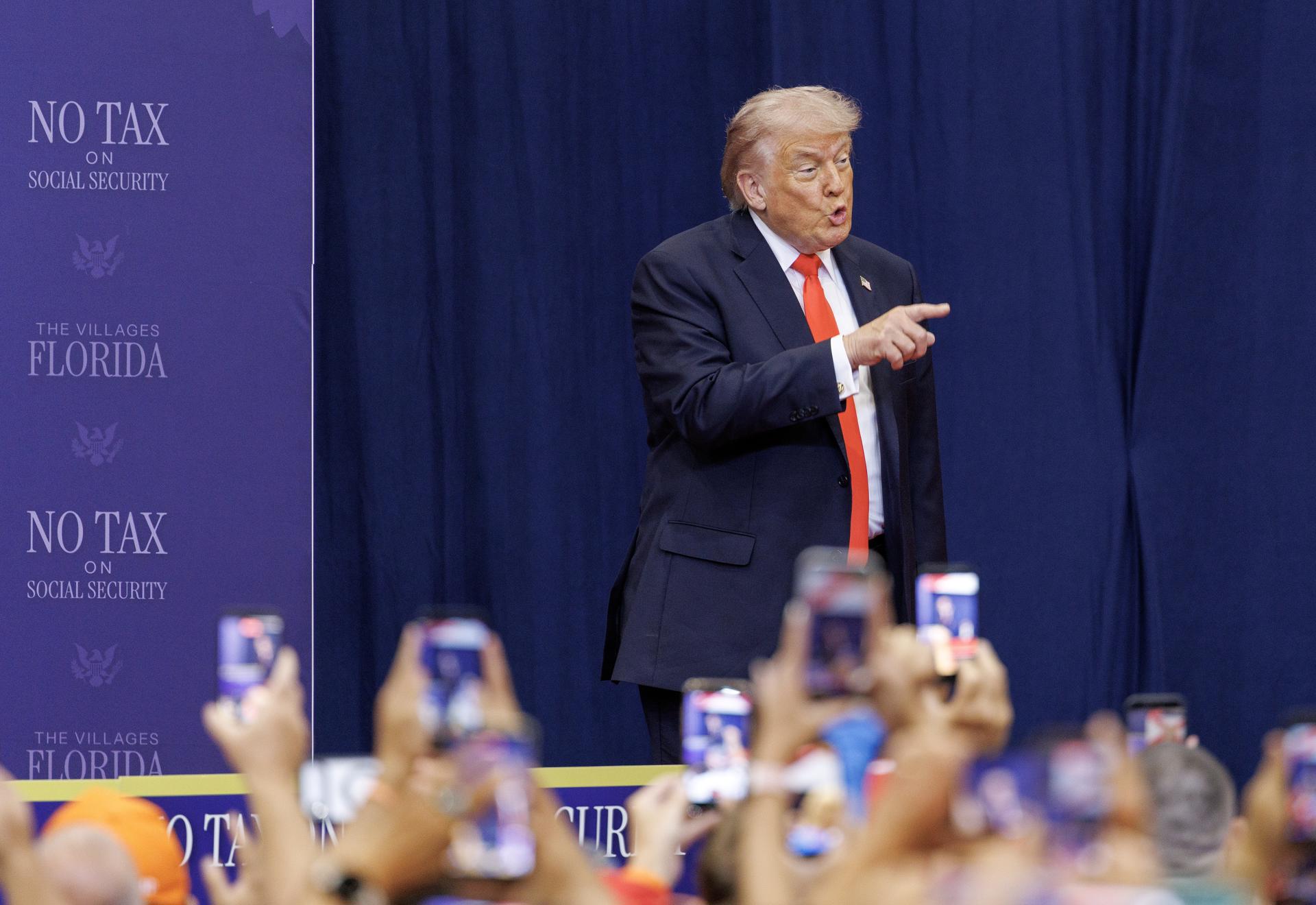 Trump afirma que EE. UU. “tomará el control” de Cuba “casi de inmediato”