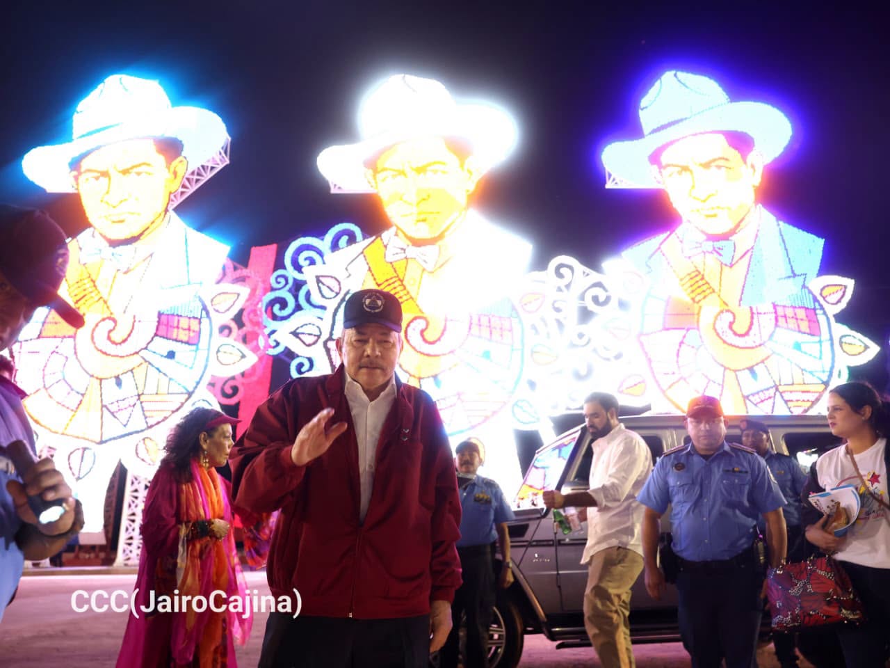Daniel Ortega llegando a la Plaza de la Fe el 19 de julio
