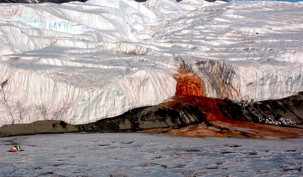 Glaciar que sangra