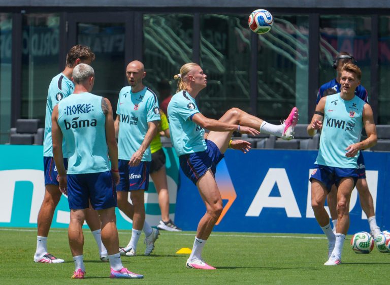 Entrenamiento de la selección de Noruega en Miami